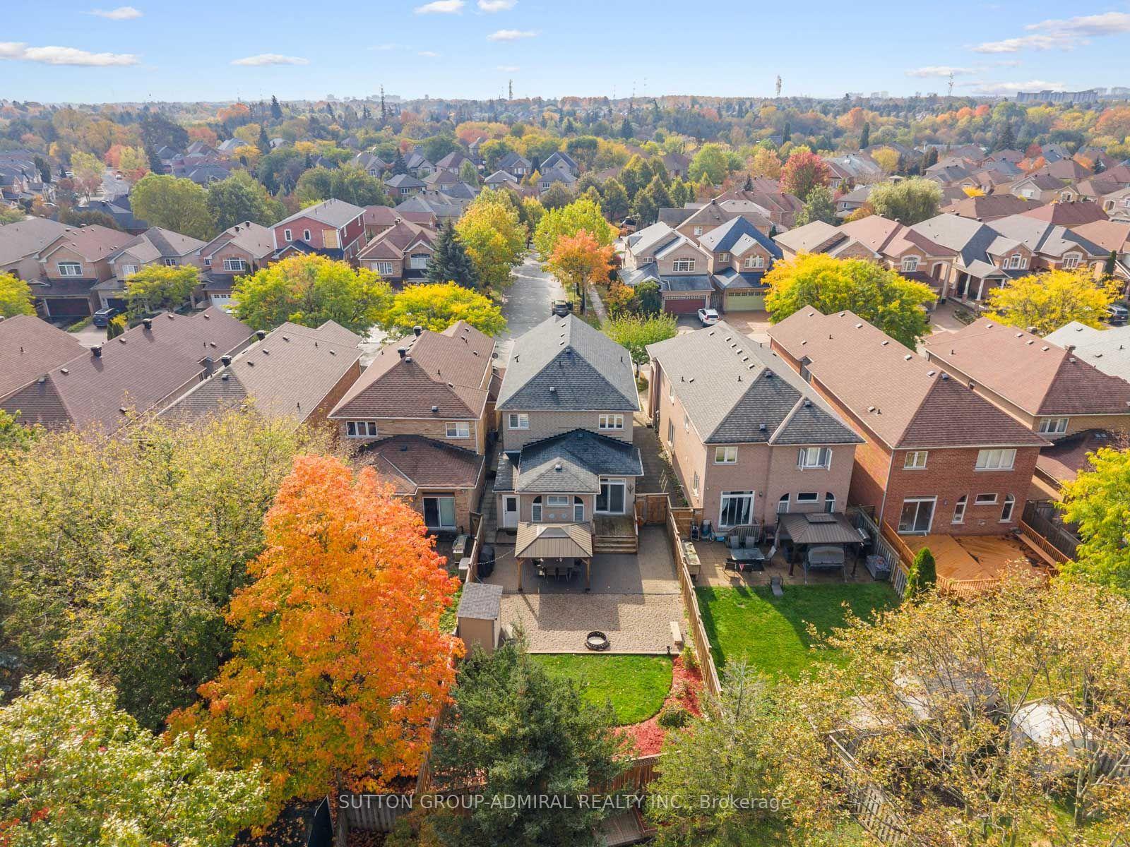 Photo 44 of 42 Lady Fern Drive, Markham, Legacy — HOMEH
