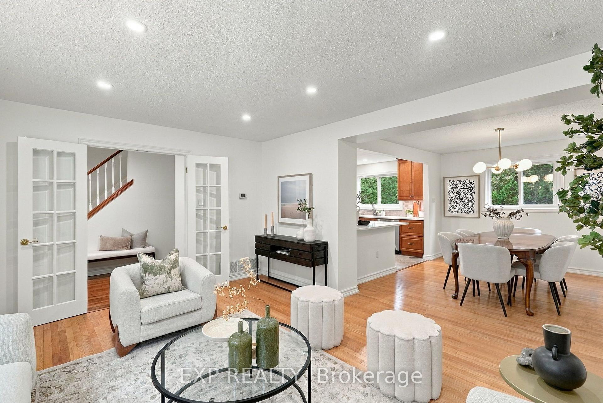 Photo 8 of 491 Tipperton Crescent, Oakville, West — HOMEH