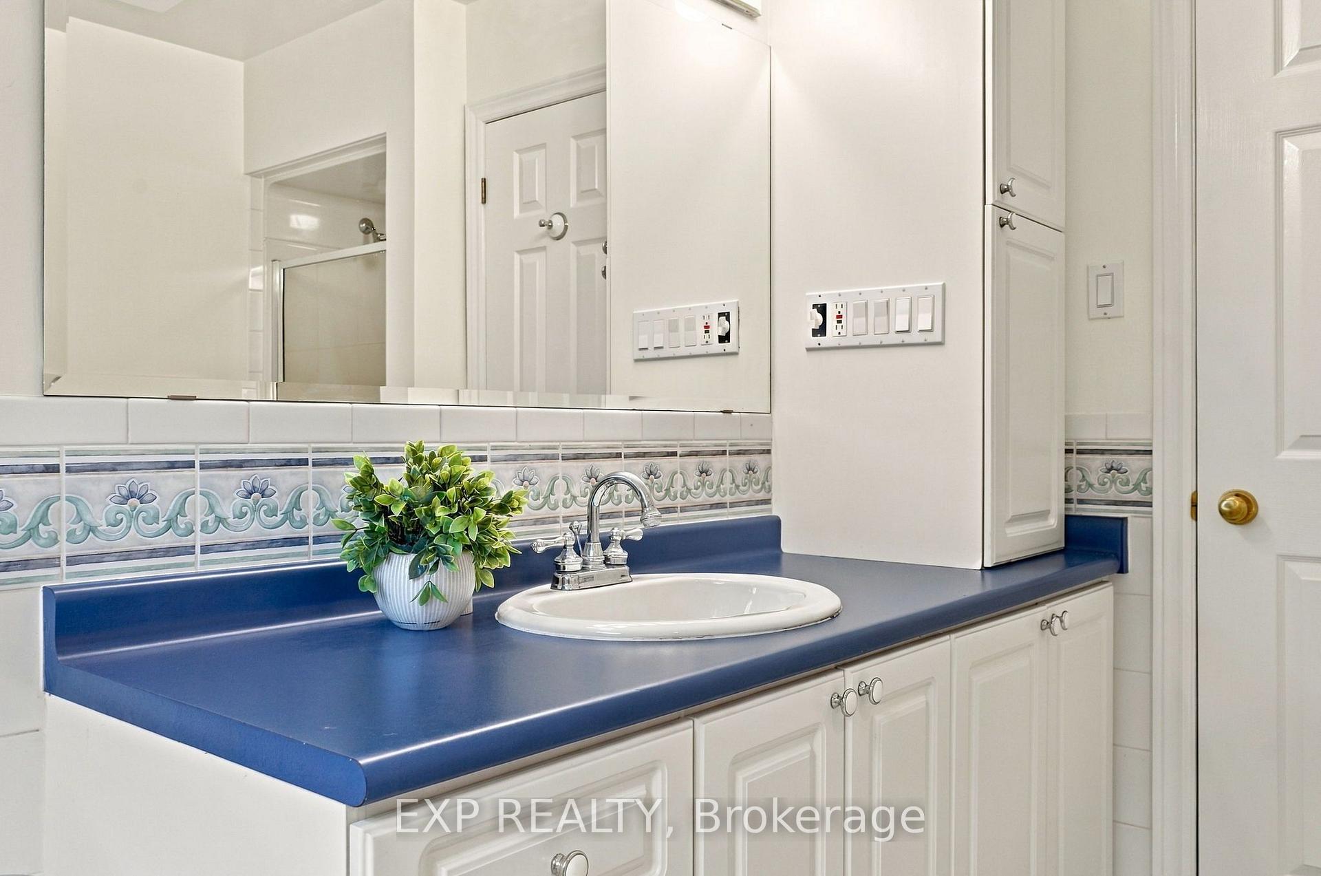 Photo 34 of 491 Tipperton Crescent, Oakville, West — HOMEH