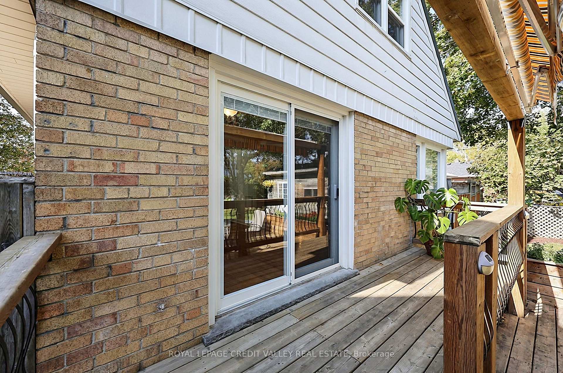 Photo 35 of 29 Crestview Avenue, Brampton, Brampton East — HOMEH