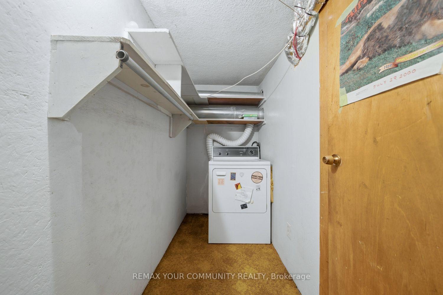Photo 9 of 279 McRoberts Avenue, Toronto, Caledonia-Fairbank — HOMEH