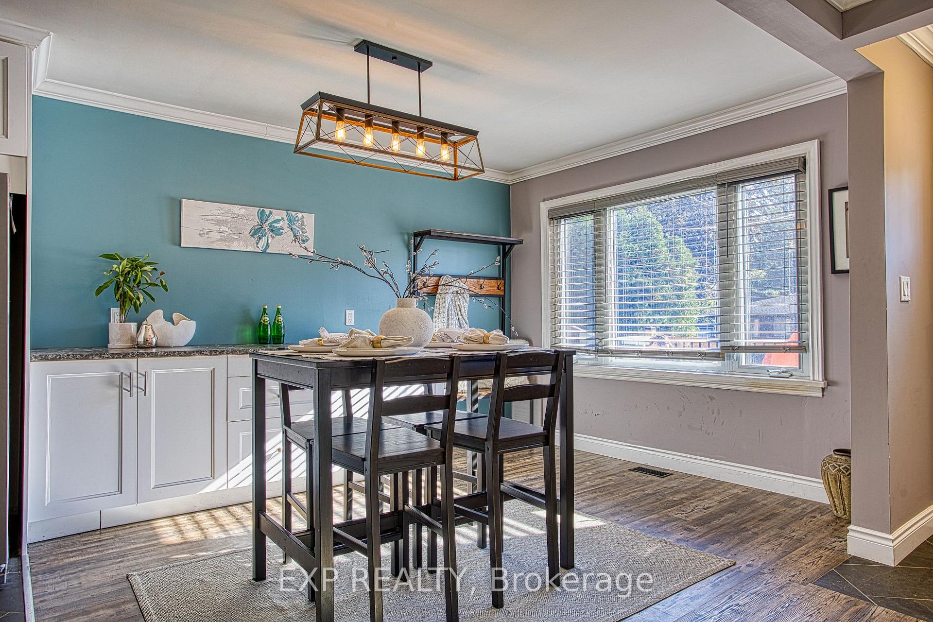 Photo 5 of 429 Elizabeth Street, Grimsby, Grimsby Beach — HOMEH