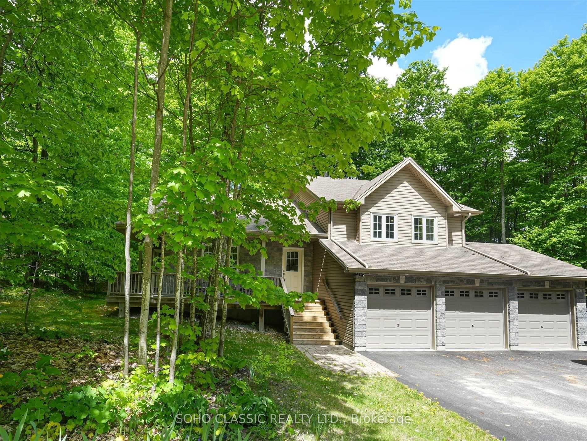 Photo 3 of 16 Oneida Avenue, Oro-Medonte, Sugarbush — HOMEH