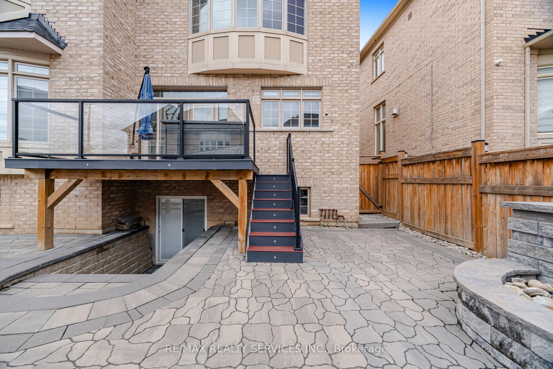 Photo 44 of 1 Adamsville Road, Brampton, Credit Valley — HOMEH