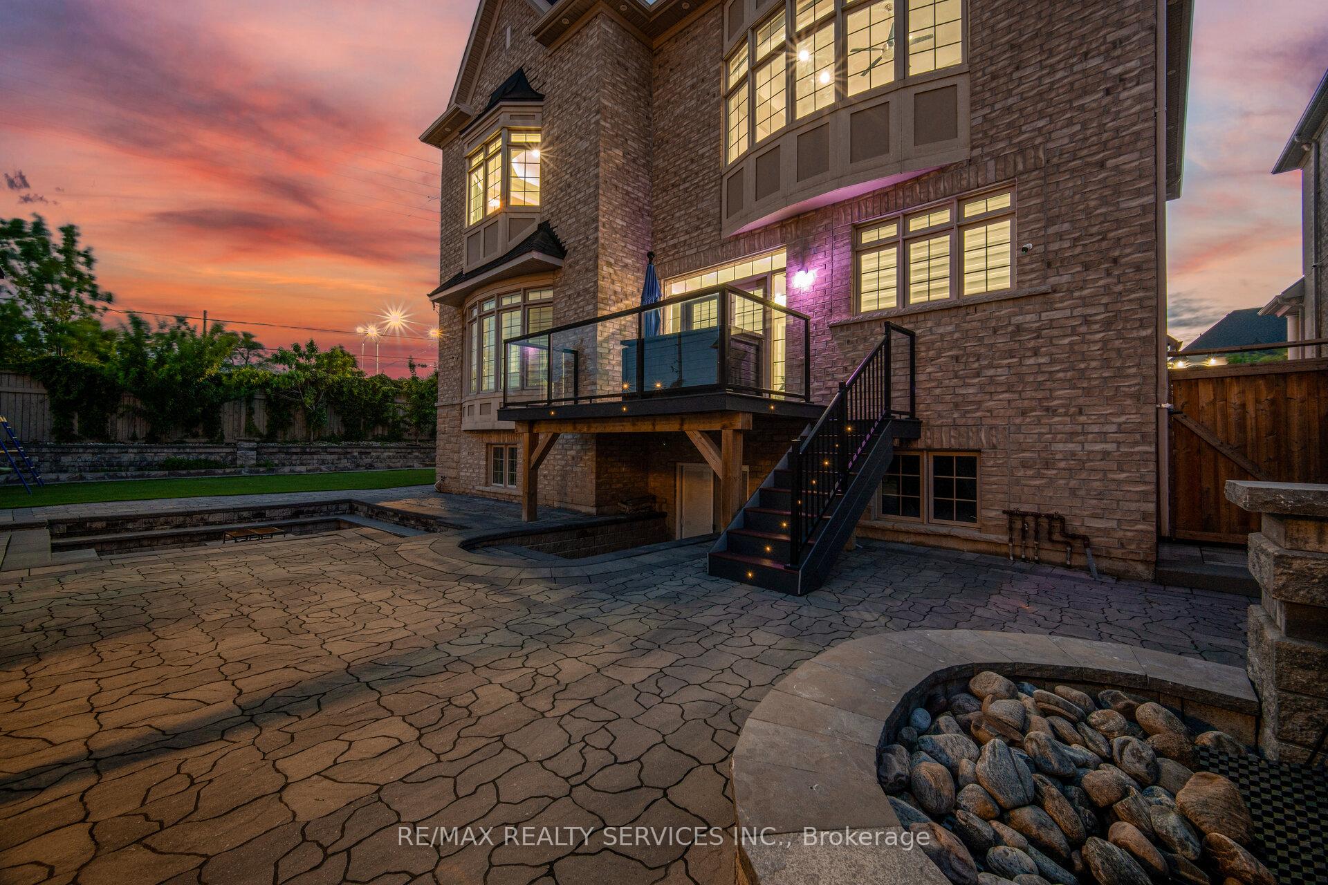 Photo 48 of 1 Adamsville Road, Brampton, Credit Valley — HOMEH