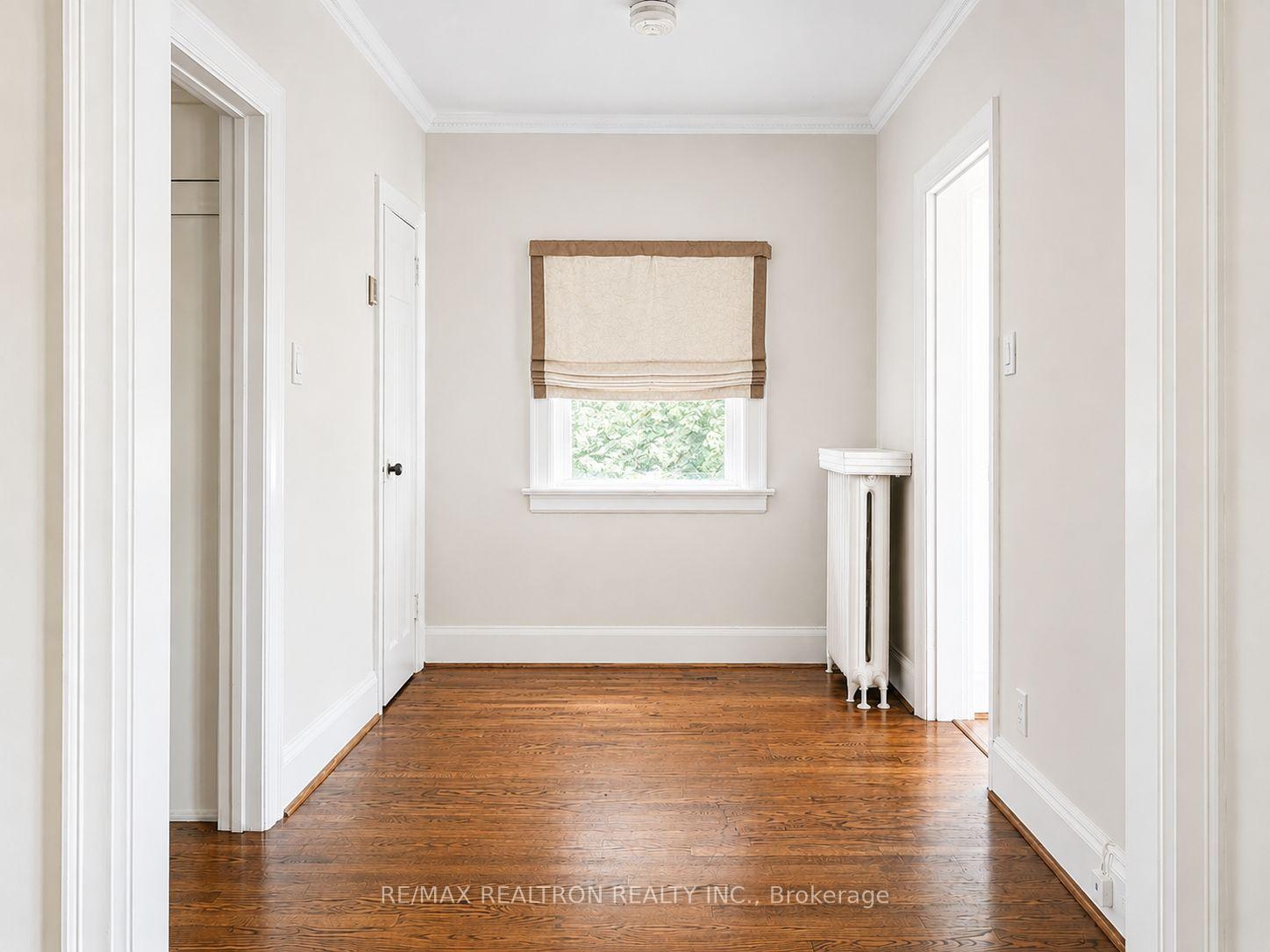 Photo 5 of Unit 2nd Floor unit, 25 Ranleigh Avenue, Toronto, Lawrence Park North — HOMEH