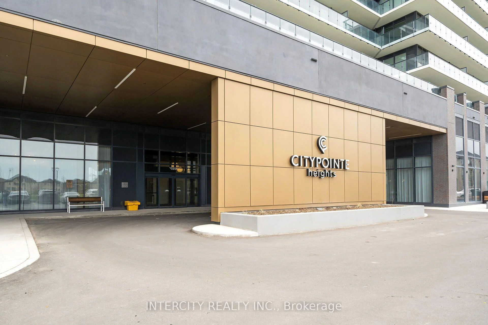 Photo 3 of Unit 1714, 15 Skyridge Drive E, Brampton, Bram East — HOMEH