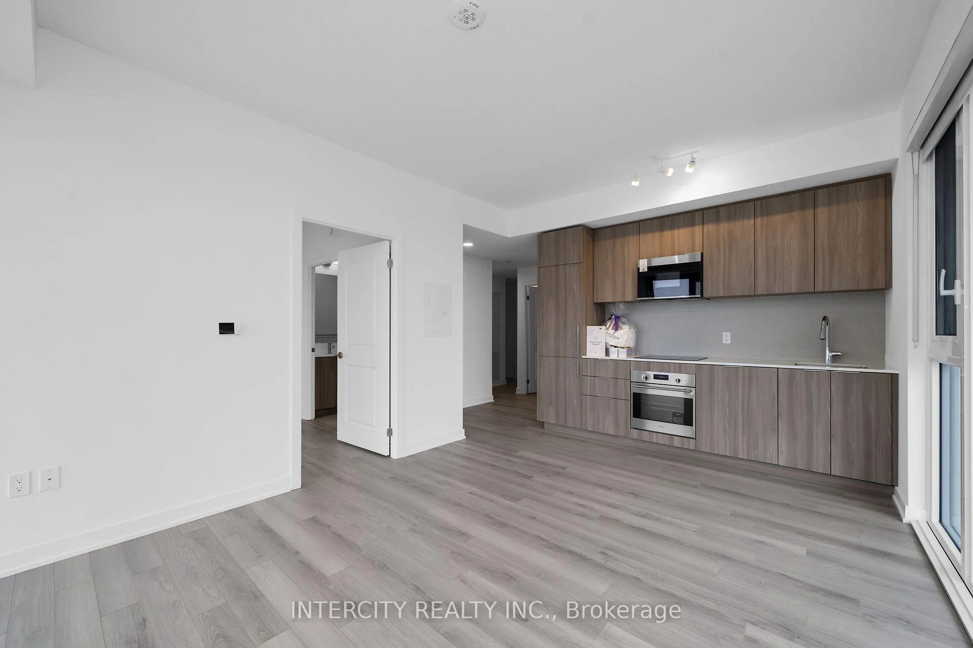 Photo 9 of Unit 1714, 15 Skyridge Drive E, Brampton, Bram East — HOMEH