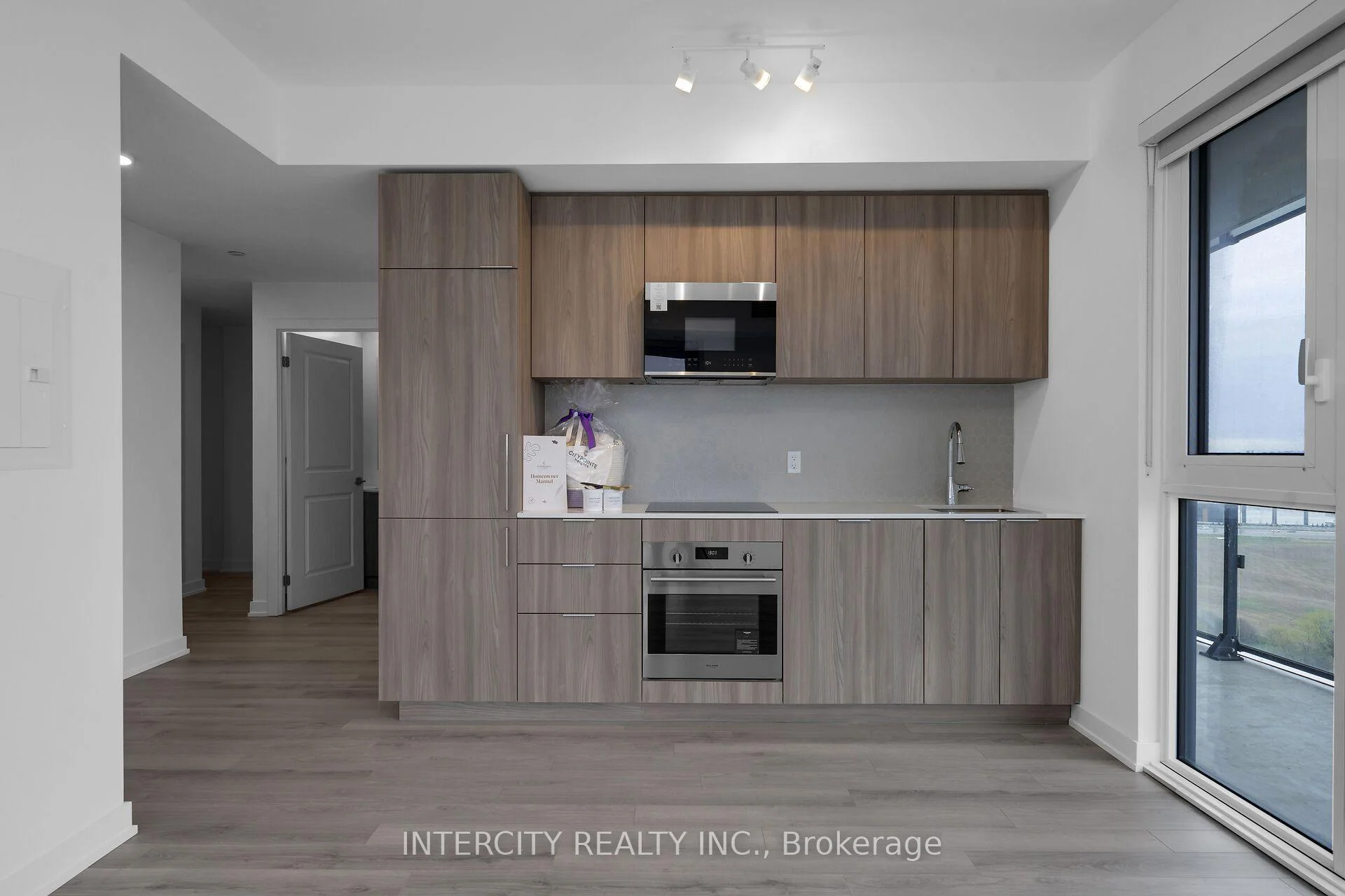 Photo 11 of Unit 1714, 15 Skyridge Drive E, Brampton, Bram East — HOMEH