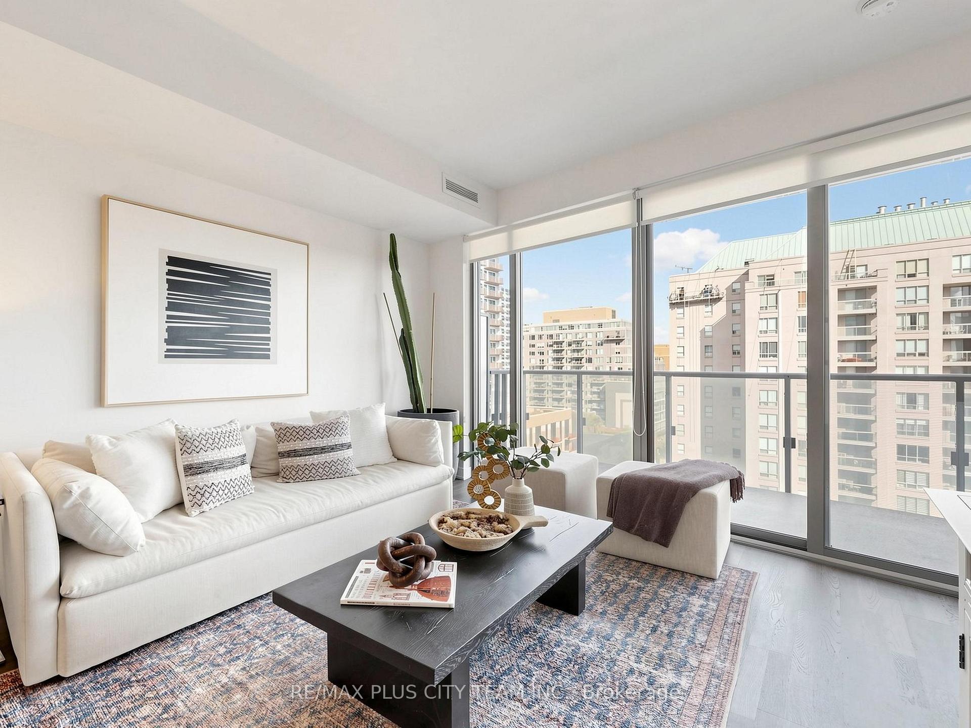 Photo 3 of Unit 1107, 1815 Yonge Street, Toronto, Mount Pleasant West — HOMEH
