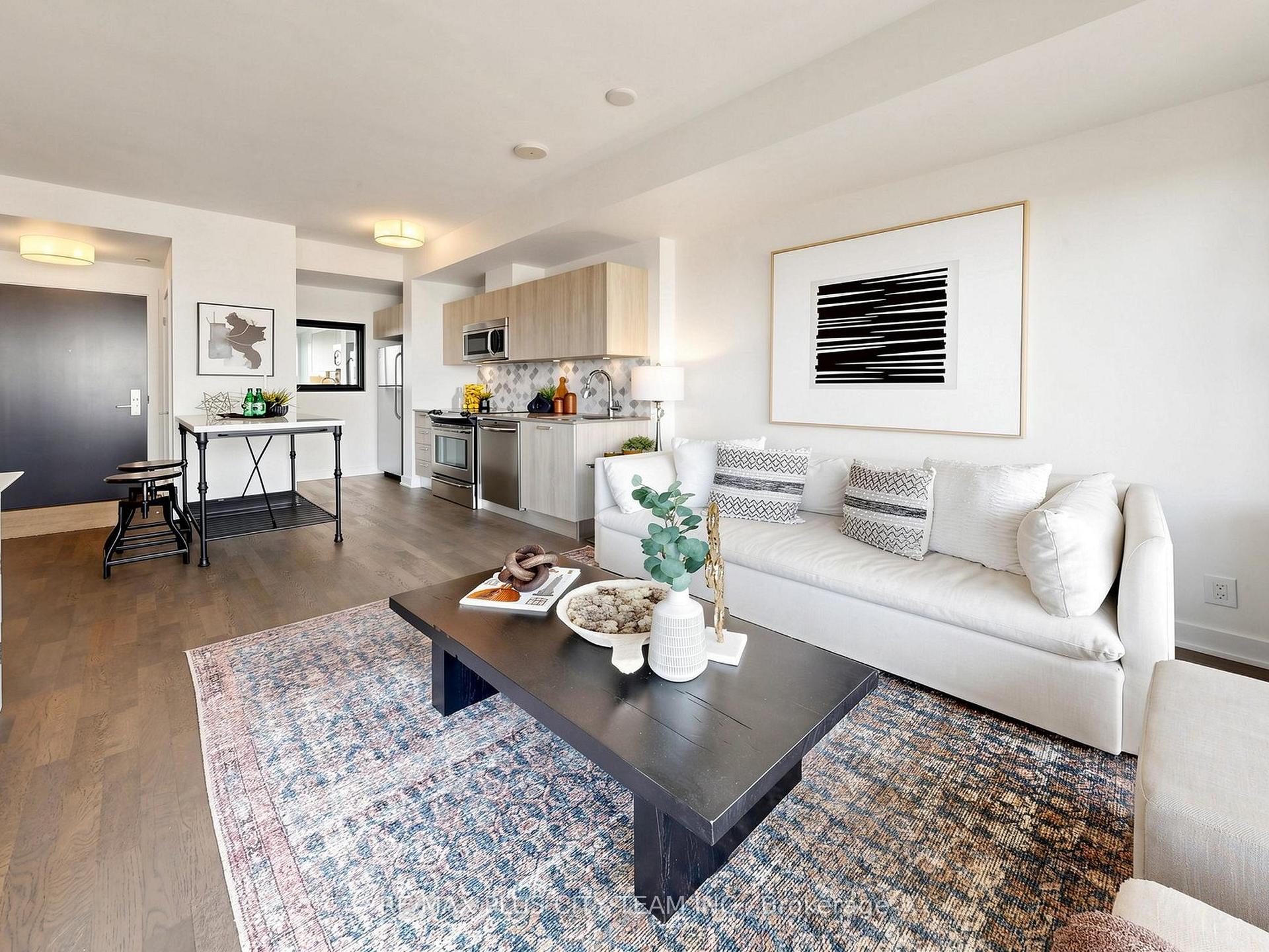 Photo 4 of Unit 1107, 1815 Yonge Street, Toronto, Mount Pleasant West — HOMEH
