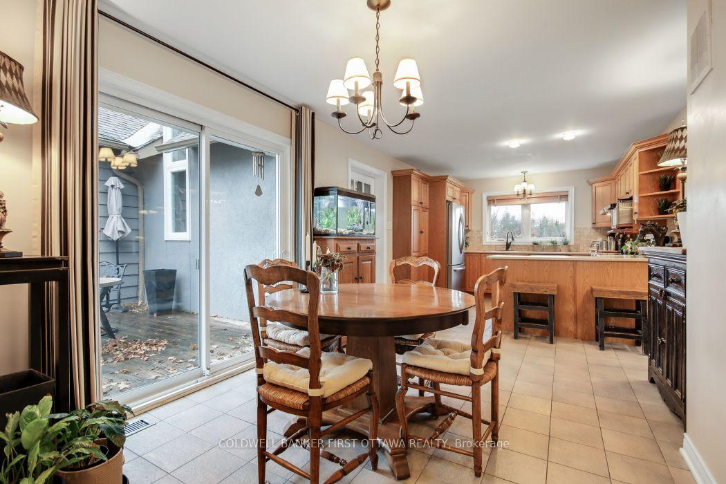Photo 8 of 2060 Fifth Line Road, Ottawa, Kanata - Kanata (North East) — HOMEH