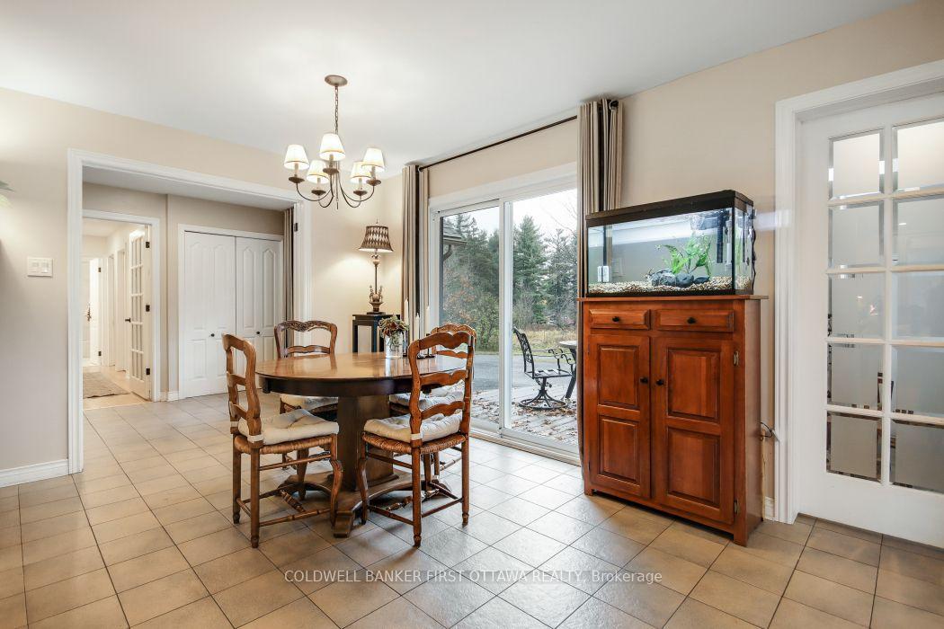 Photo 9 of 2060 Fifth Line Road, Ottawa, Kanata - Kanata (North East) — HOMEH