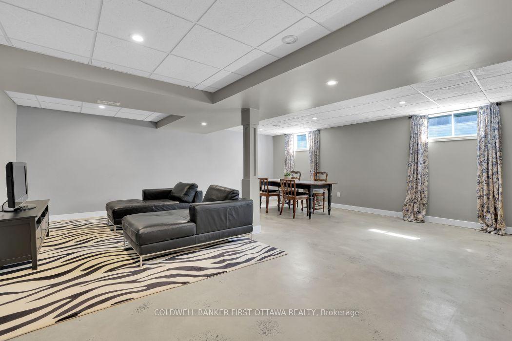 Photo 30 of 2060 Fifth Line Road, Ottawa, Kanata - Kanata (North East) — HOMEH