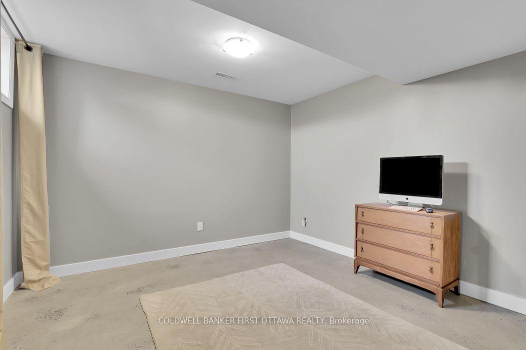 Photo 32 of 2060 Fifth Line Road, Ottawa, Kanata - Kanata (North East) — HOMEH