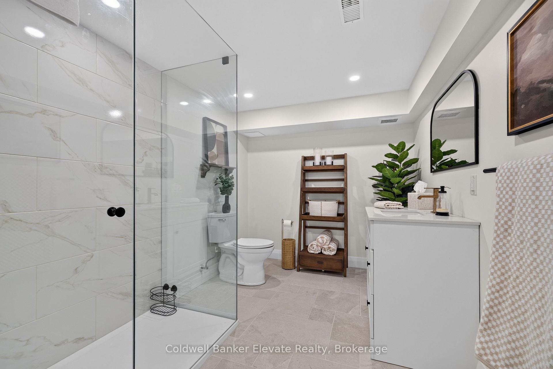 Photo 6 of 111 Kingswood Drive, Kitchener, Alpine — HOMEH