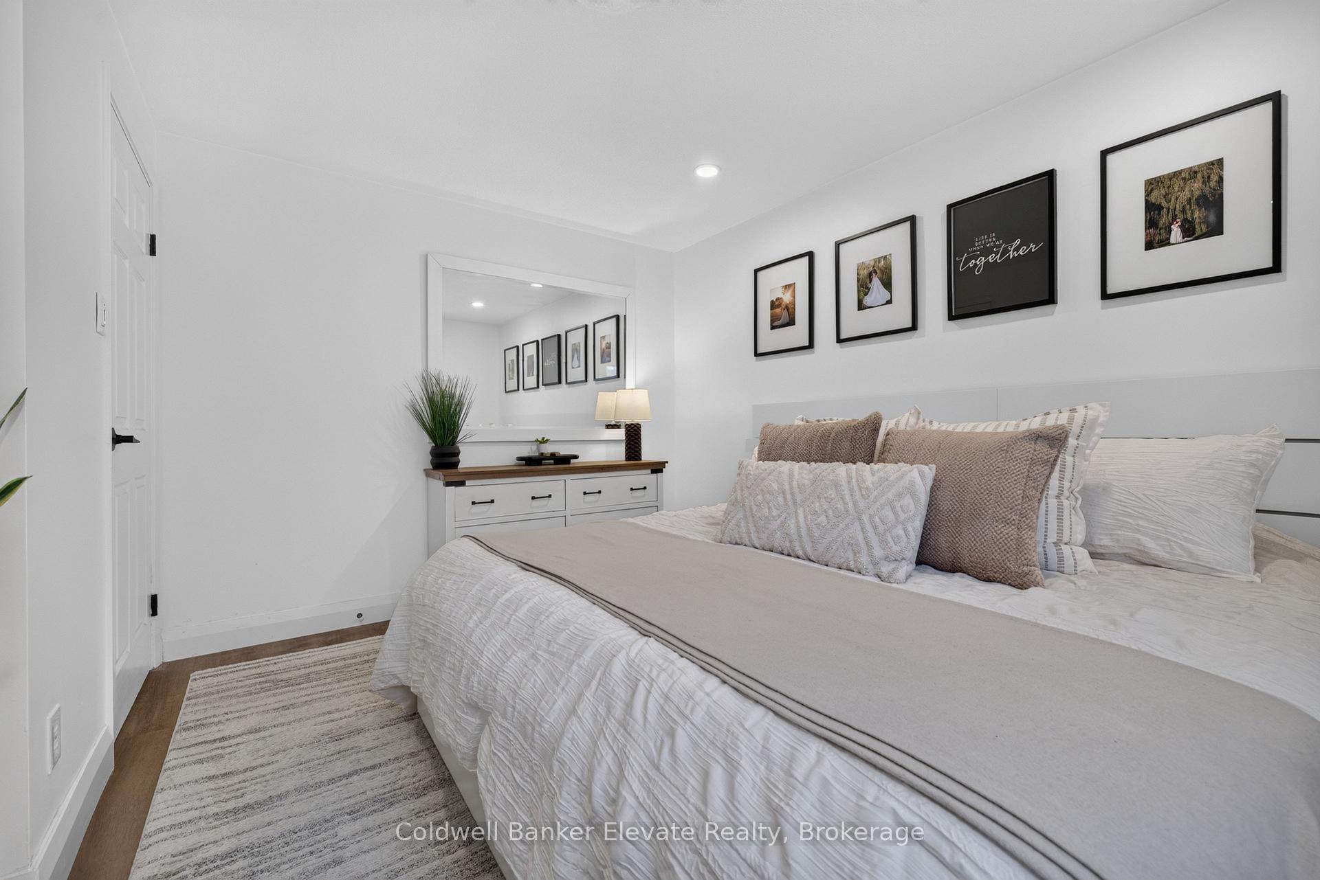 Photo 38 of 111 Kingswood Drive, Kitchener, Alpine — HOMEH