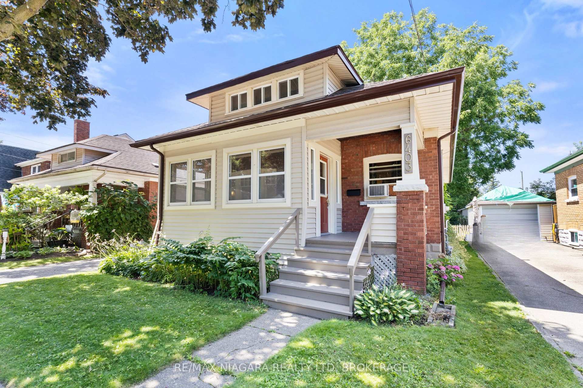 Photo 4 of 6403 Locus Avenue, Niagara Falls, Dorchester — HOMEH