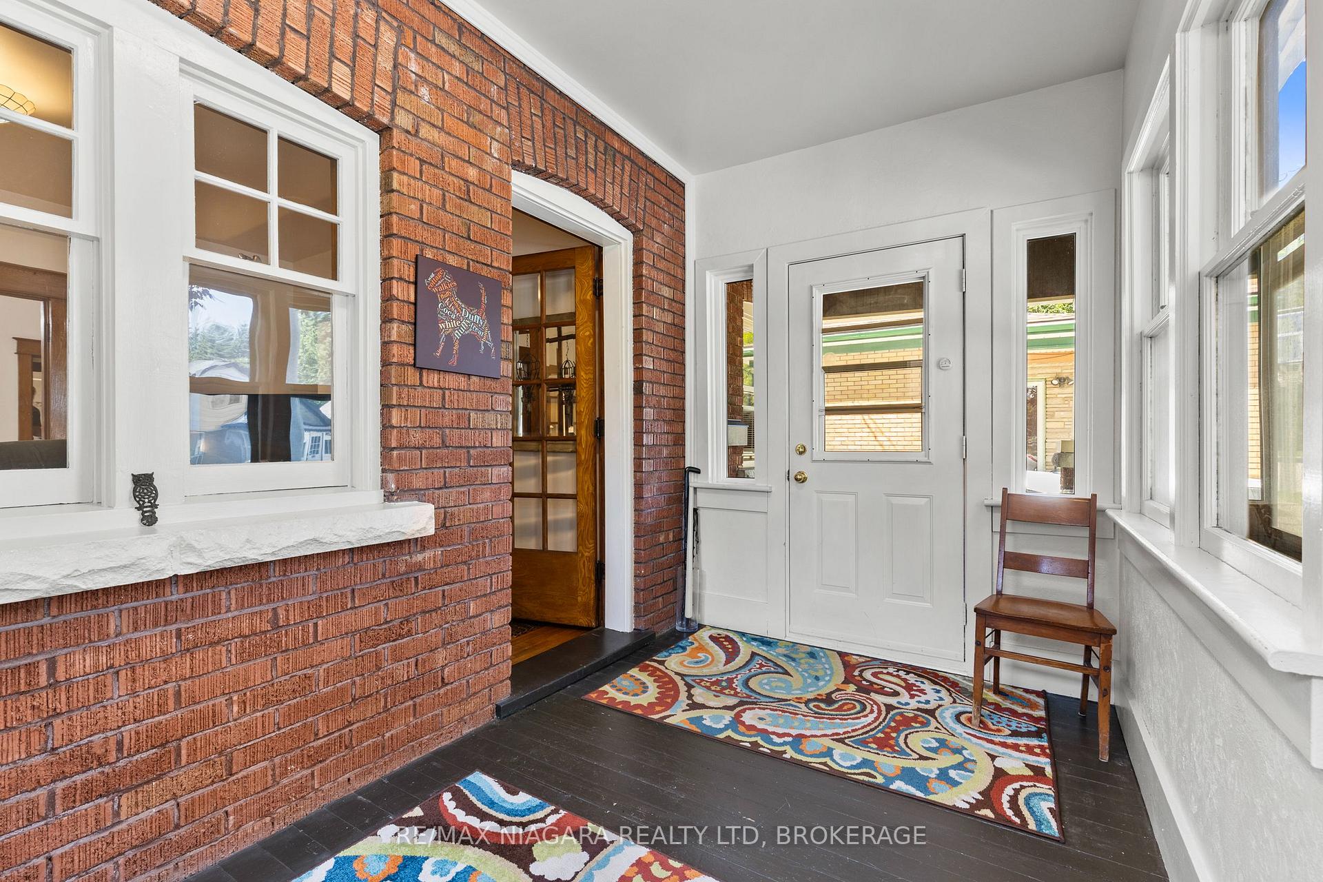 Photo 7 of 6403 Locus Avenue, Niagara Falls, Dorchester — HOMEH