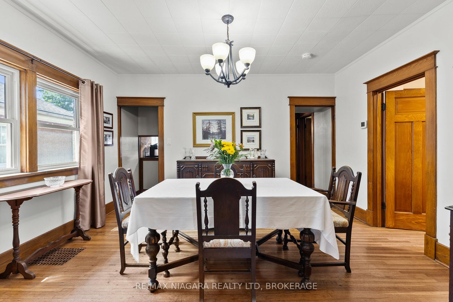 Photo 13 of 6403 Locus Avenue, Niagara Falls, Dorchester — HOMEH