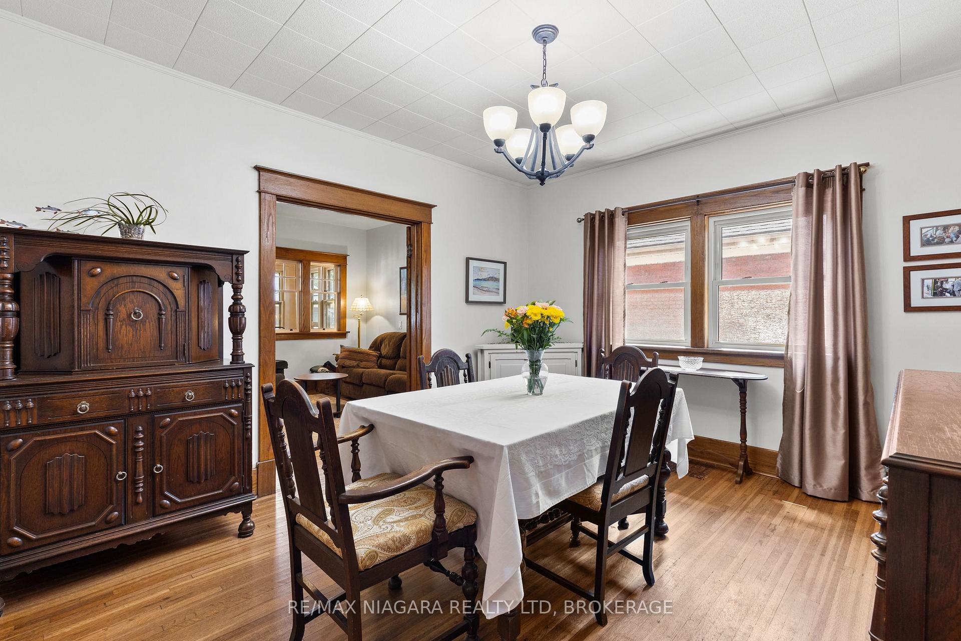 Photo 14 of 6403 Locus Avenue, Niagara Falls, Dorchester — HOMEH
