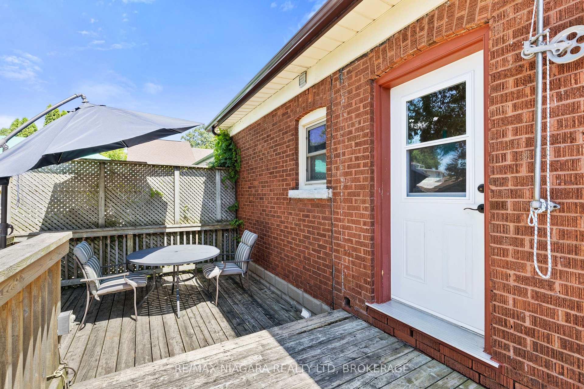 Photo 28 of 6403 Locus Avenue, Niagara Falls, Dorchester — HOMEH