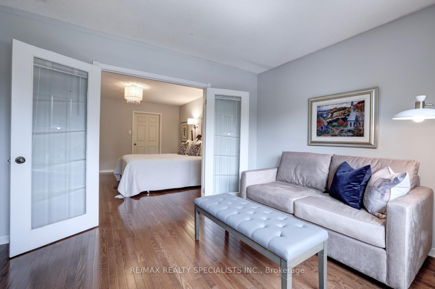 Photo 22 of 2021 Shawanaga Trail, Mississauga, Sheridan — HOMEH