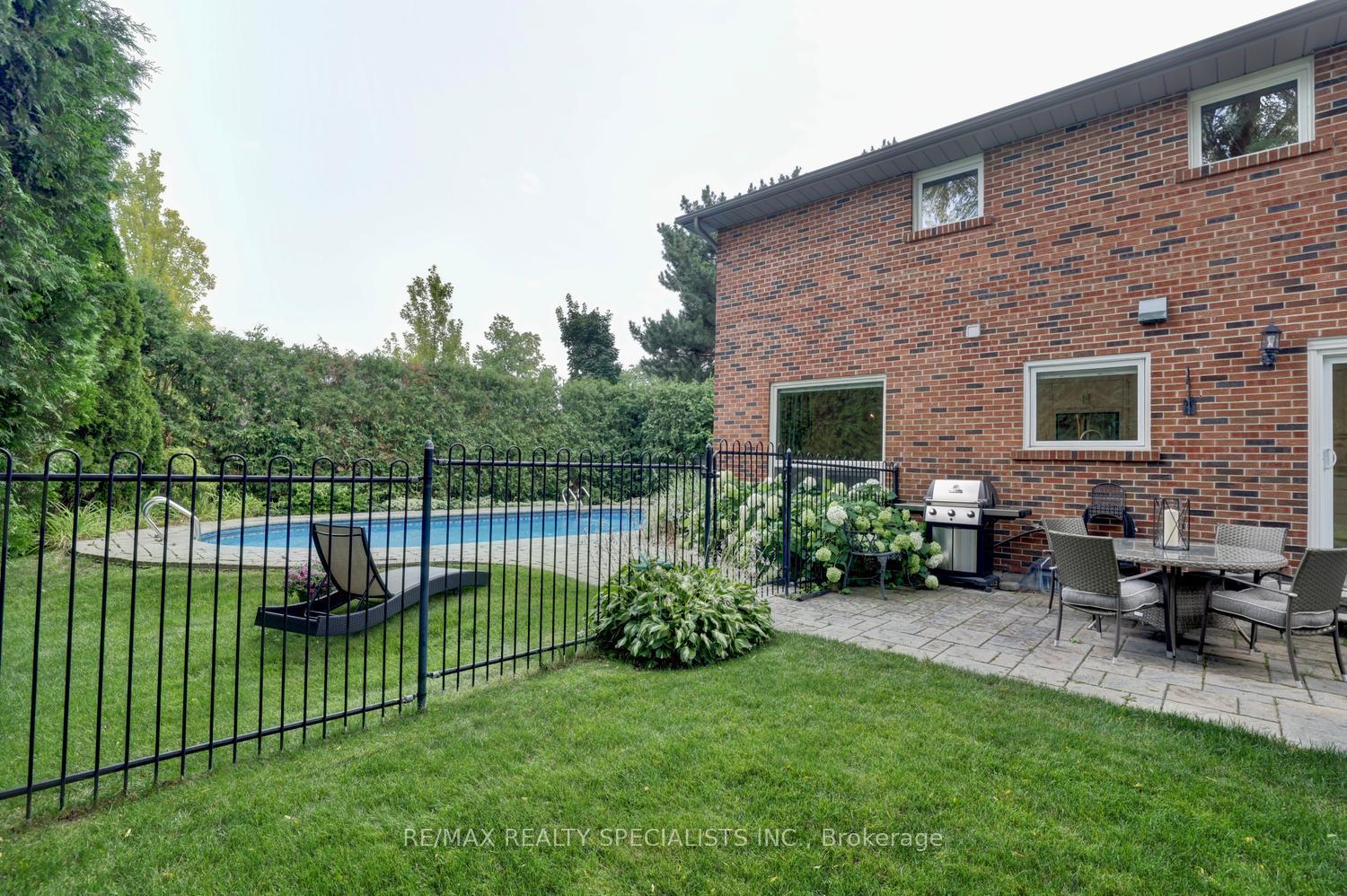 Photo 36 of 2021 Shawanaga Trail, Mississauga, Sheridan — HOMEH