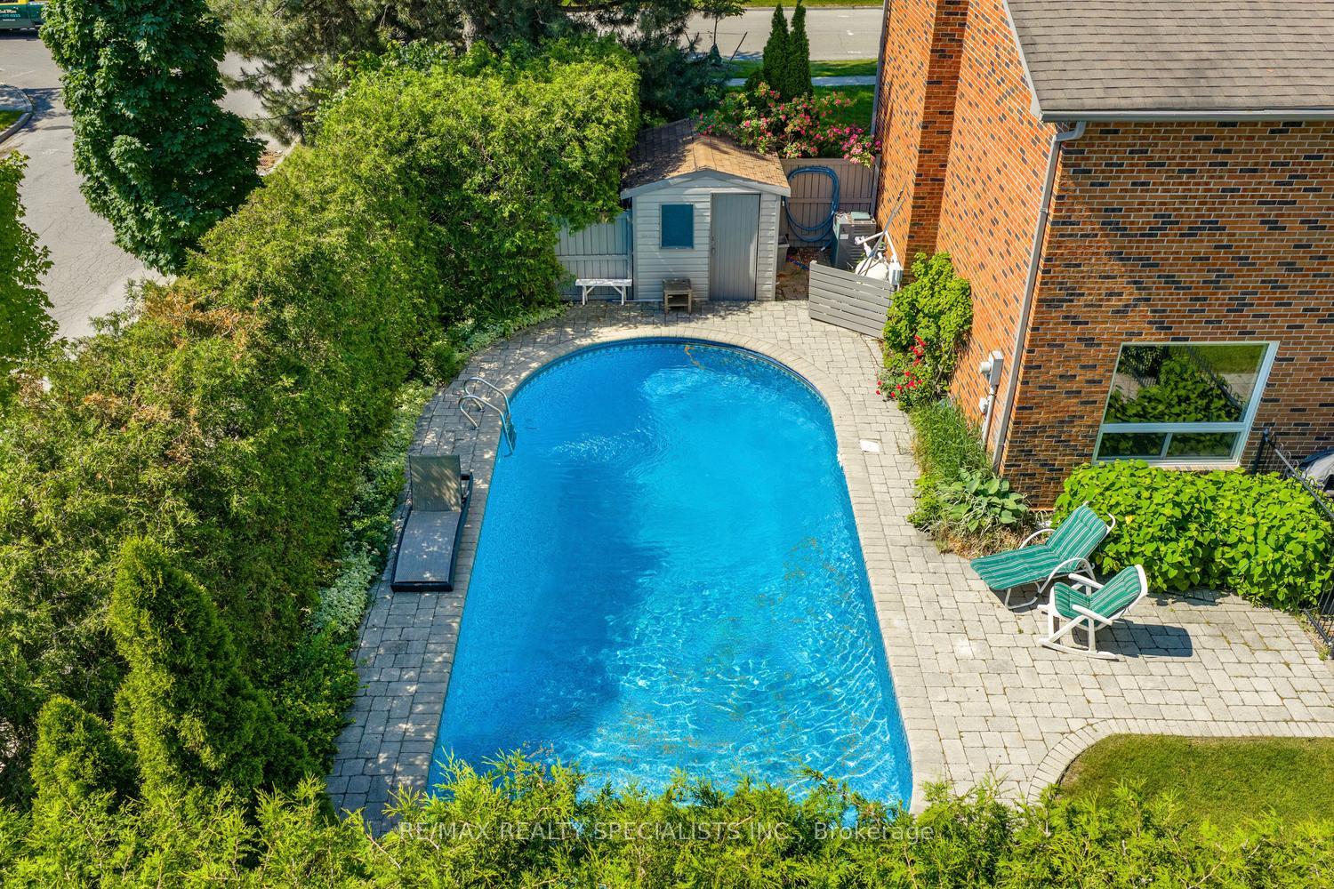 Photo 43 of 2021 Shawanaga Trail, Mississauga, Sheridan — HOMEH