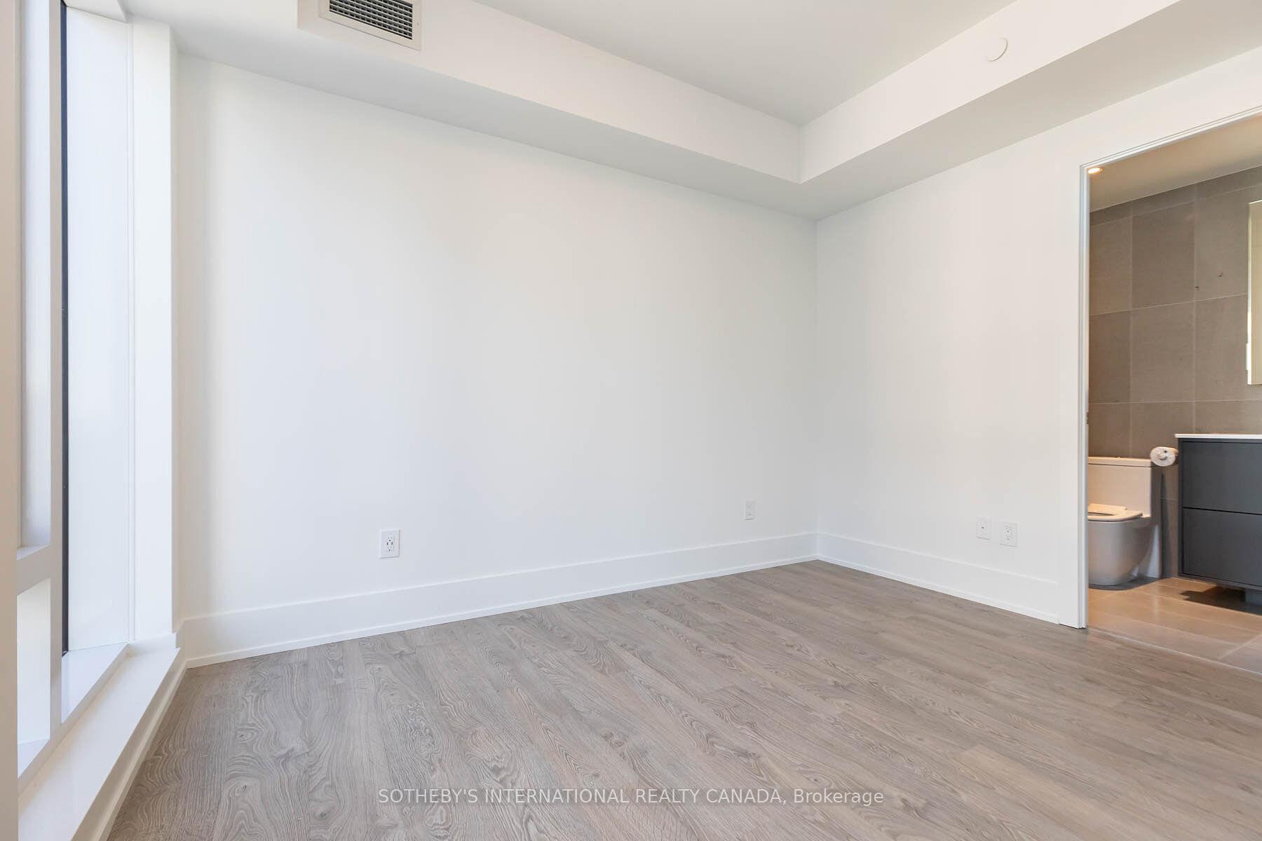 Photo 13 of Unit 1004, 480 Front Street W, Toronto, Waterfront Communities — HOMEH
