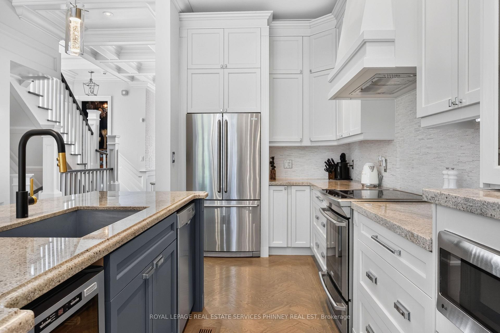 Photo 14 of 245 Florence Avenue, North York, Lansing-Westgate — HOMEH