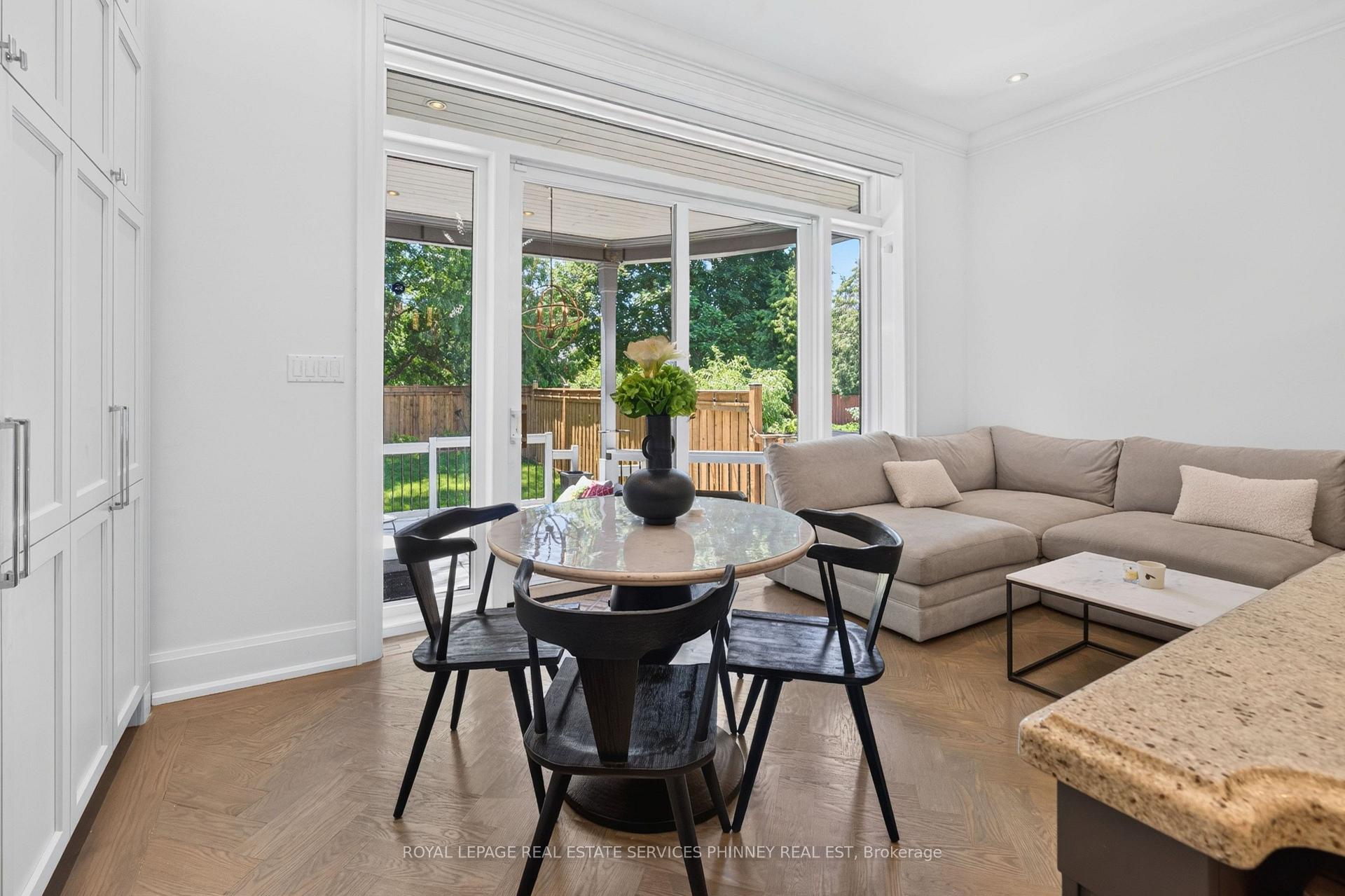 Photo 15 of 245 Florence Avenue, North York, Lansing-Westgate — HOMEH