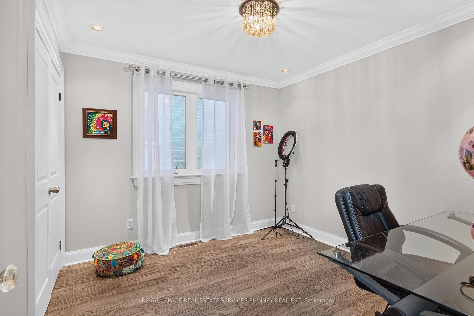 Photo 25 of 245 Florence Avenue, North York, Lansing-Westgate — HOMEH