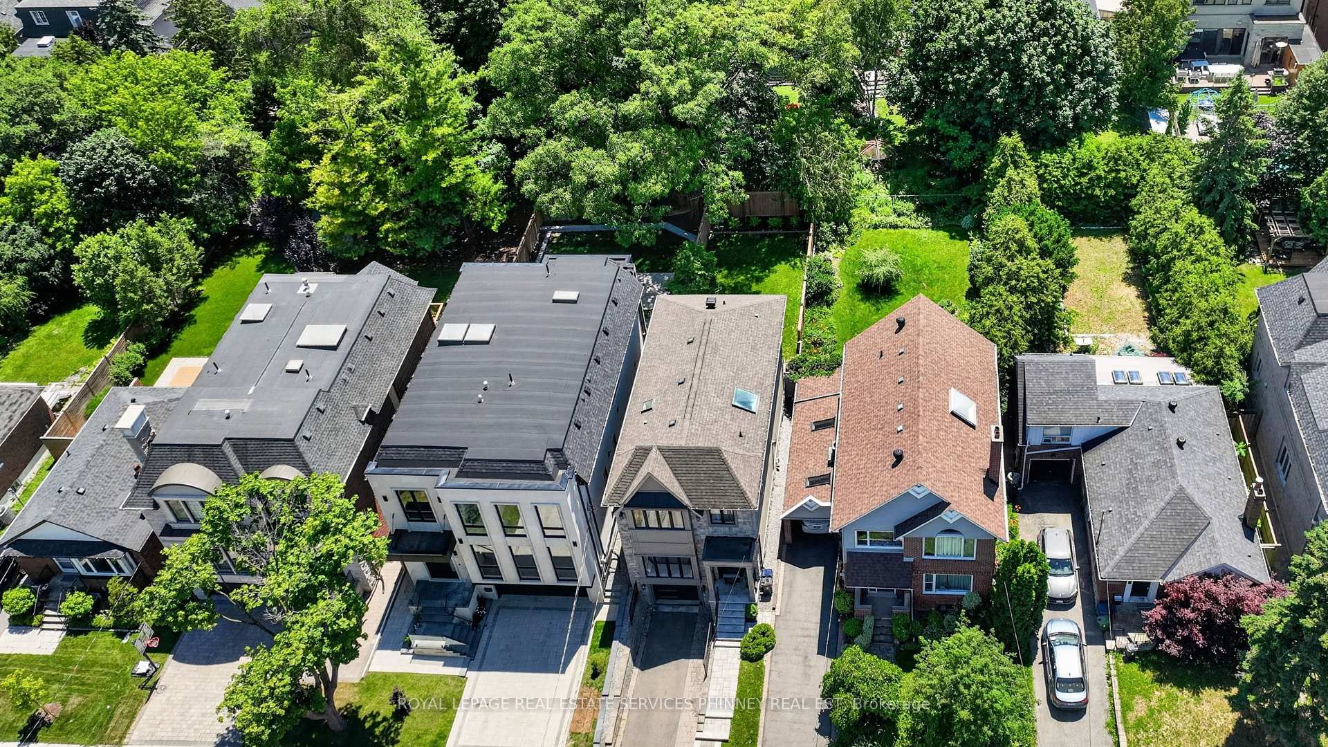 Photo 42 of 245 Florence Avenue, North York, Lansing-Westgate — HOMEH