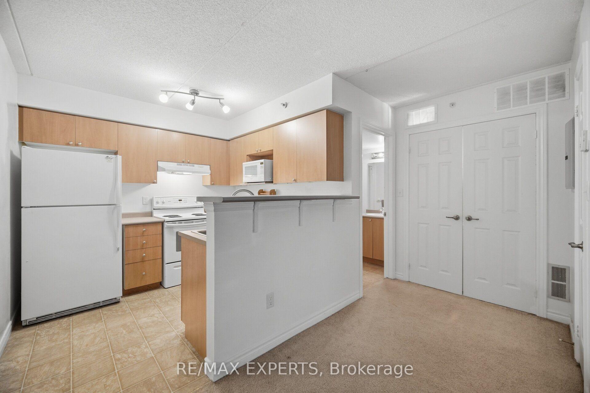 Photo 12 of Unit 206, 1491 Maple Avenue, Milton, Dempsey — HOMEH