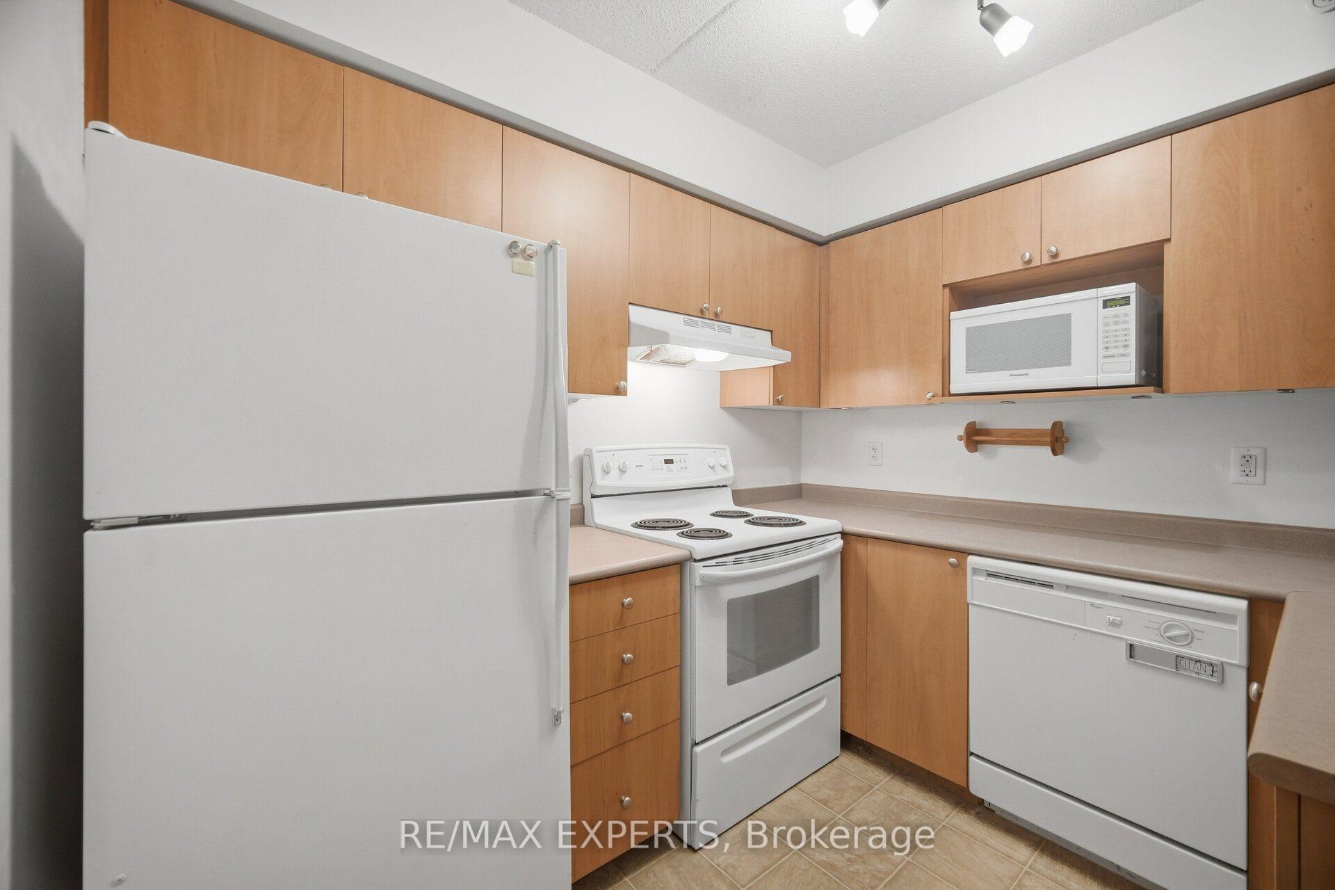 Photo 15 of Unit 206, 1491 Maple Avenue, Milton, Dempsey — HOMEH