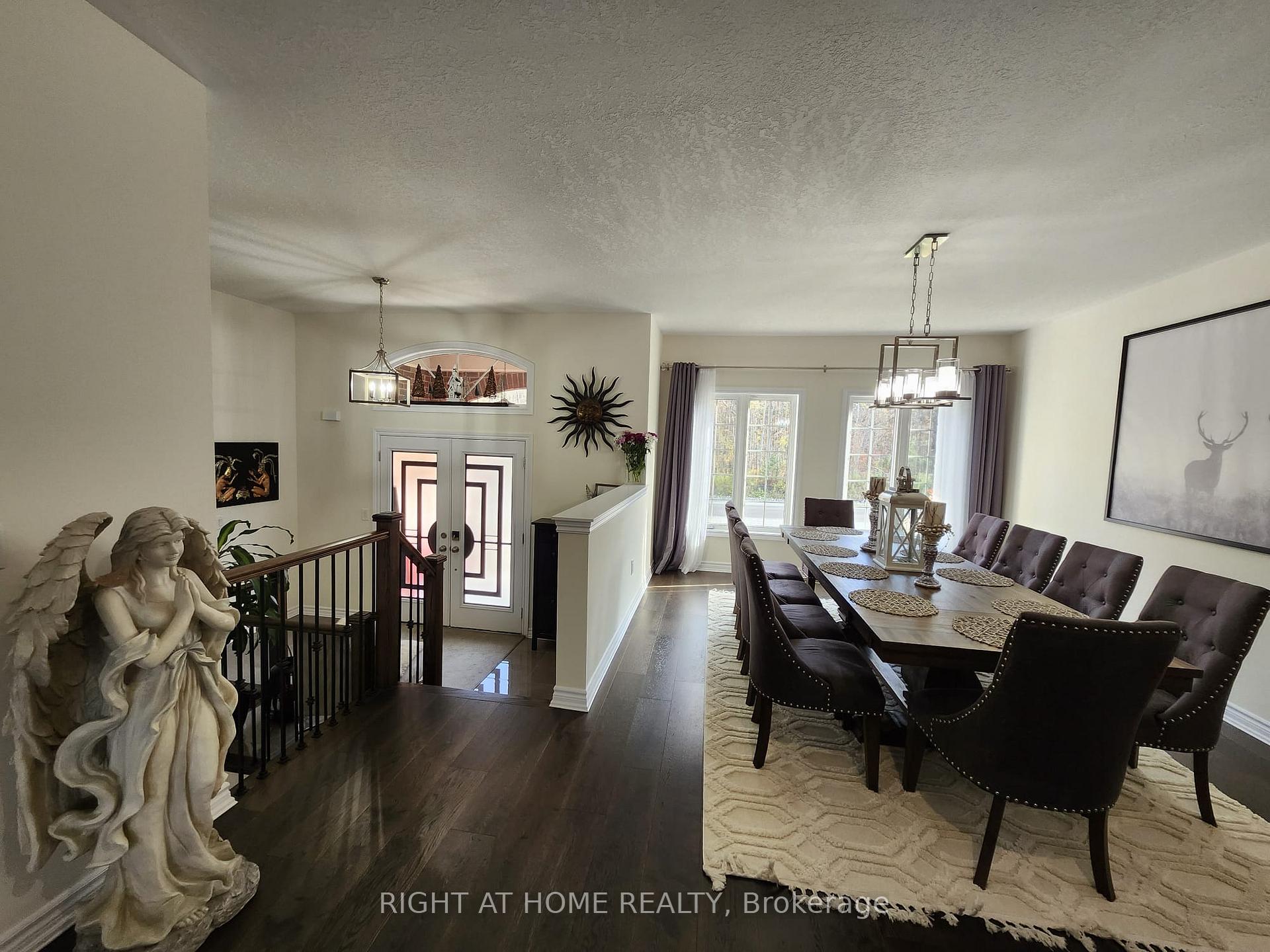 Photo 2 of 84 Diamond Valley Drive, Oro-Medonte, Sugarbush — HOMEH