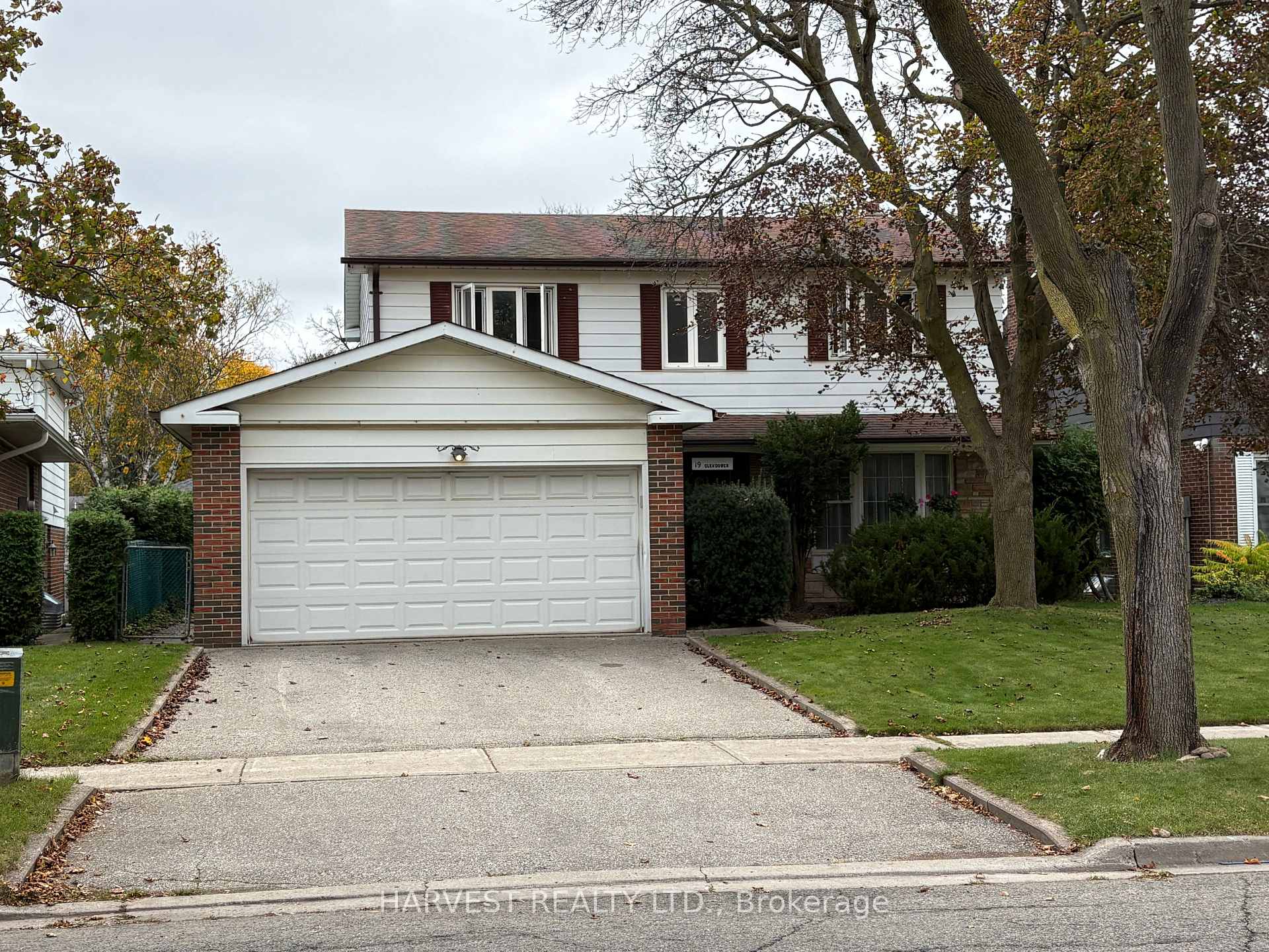 Photo 1 of 19 Glendower Circuit, Scarborough, L'Amoreaux — HOMEH