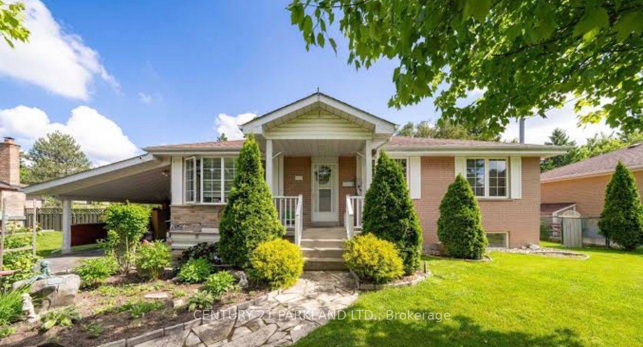 Photo of Unit lower level, 315 Forde Crescent