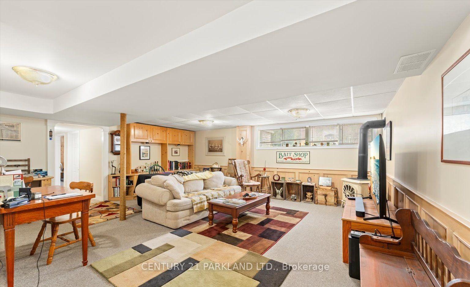 Photo 2 of Unit lower level, 315 Forde Crescent, King, King City — HOMEH