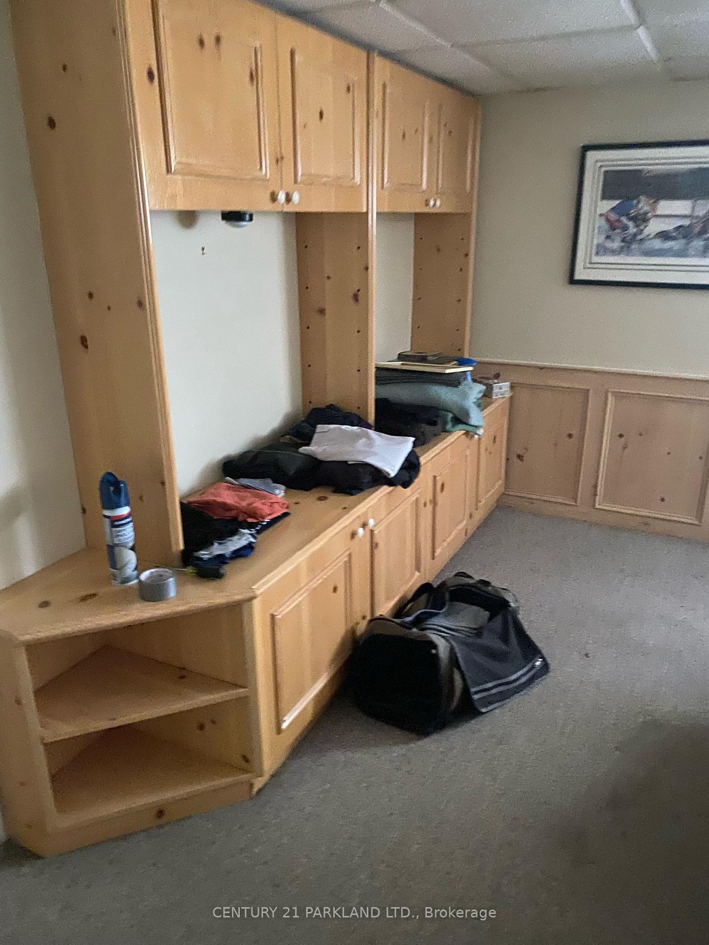 Photo 6 of Unit lower level, 315 Forde Crescent, King, King City — HOMEH