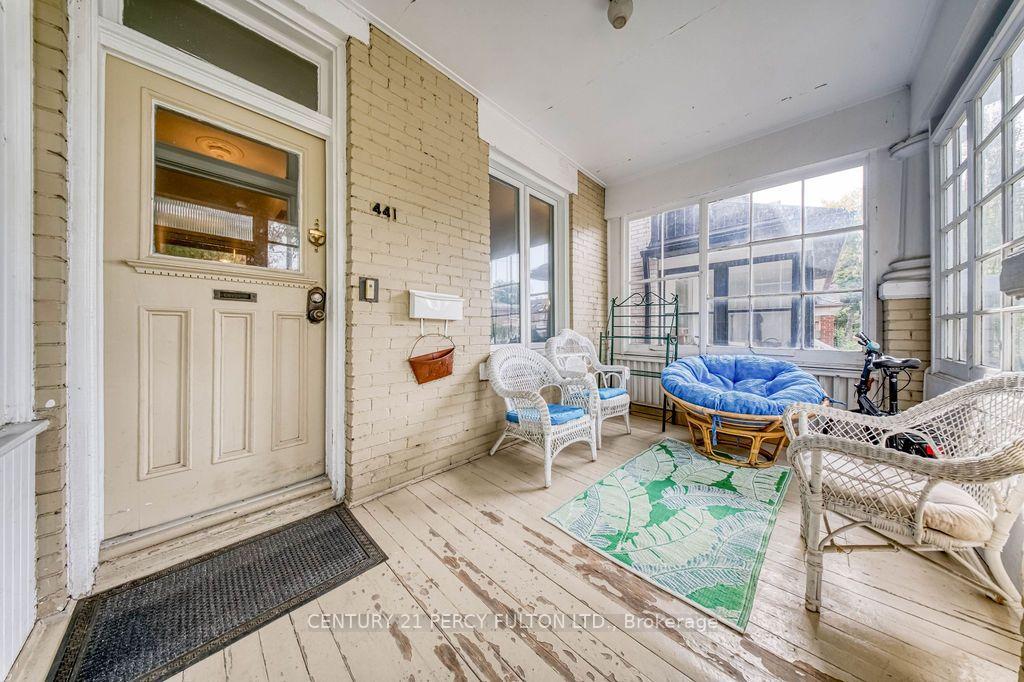 Photo 3 of 441 Delaware Avenue, Toronto, Dovercourt-Wallace Emerson-Junction — HOMEH