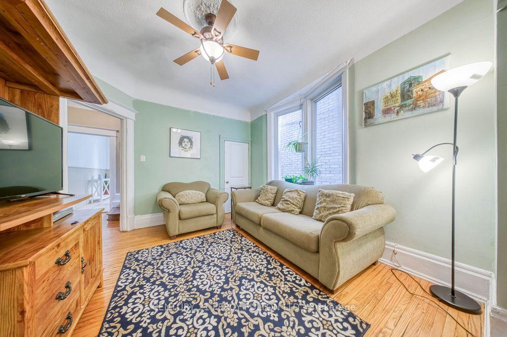 Photo 8 of 441 Delaware Avenue, Toronto, Dovercourt-Wallace Emerson-Junction — HOMEH