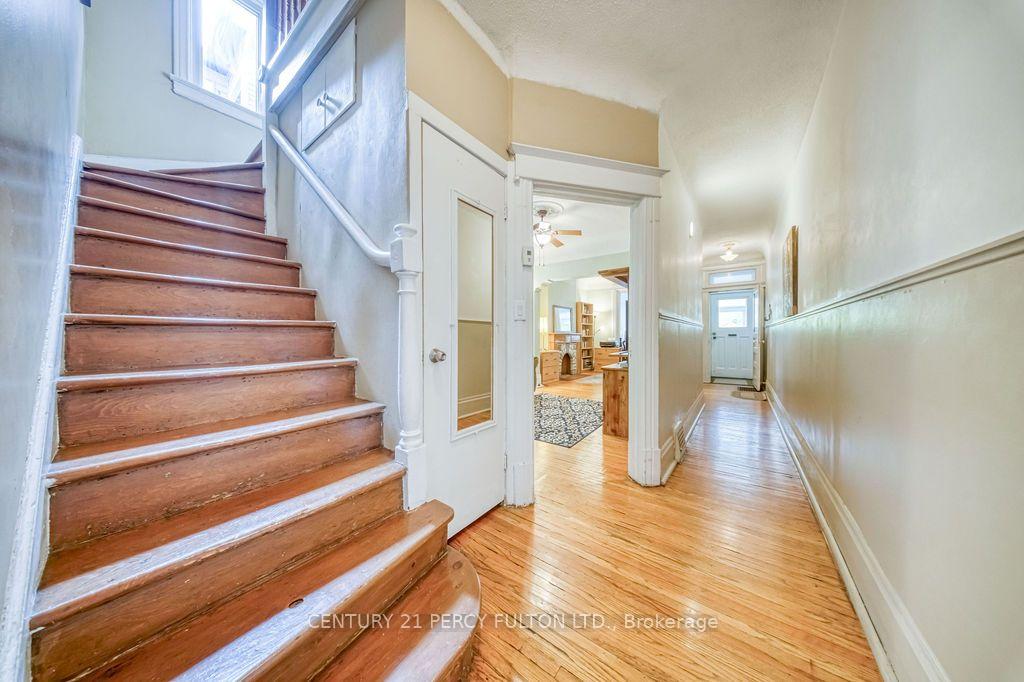 Photo 17 of 441 Delaware Avenue, Toronto, Dovercourt-Wallace Emerson-Junction — HOMEH