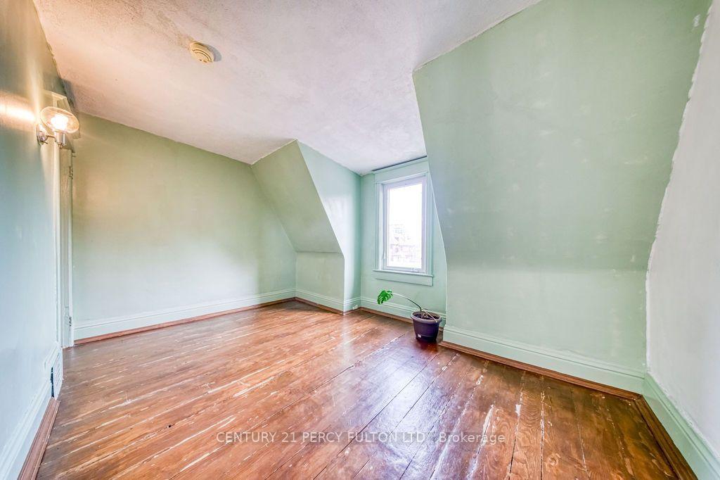 Photo 27 of 441 Delaware Avenue, Toronto, Dovercourt-Wallace Emerson-Junction — HOMEH