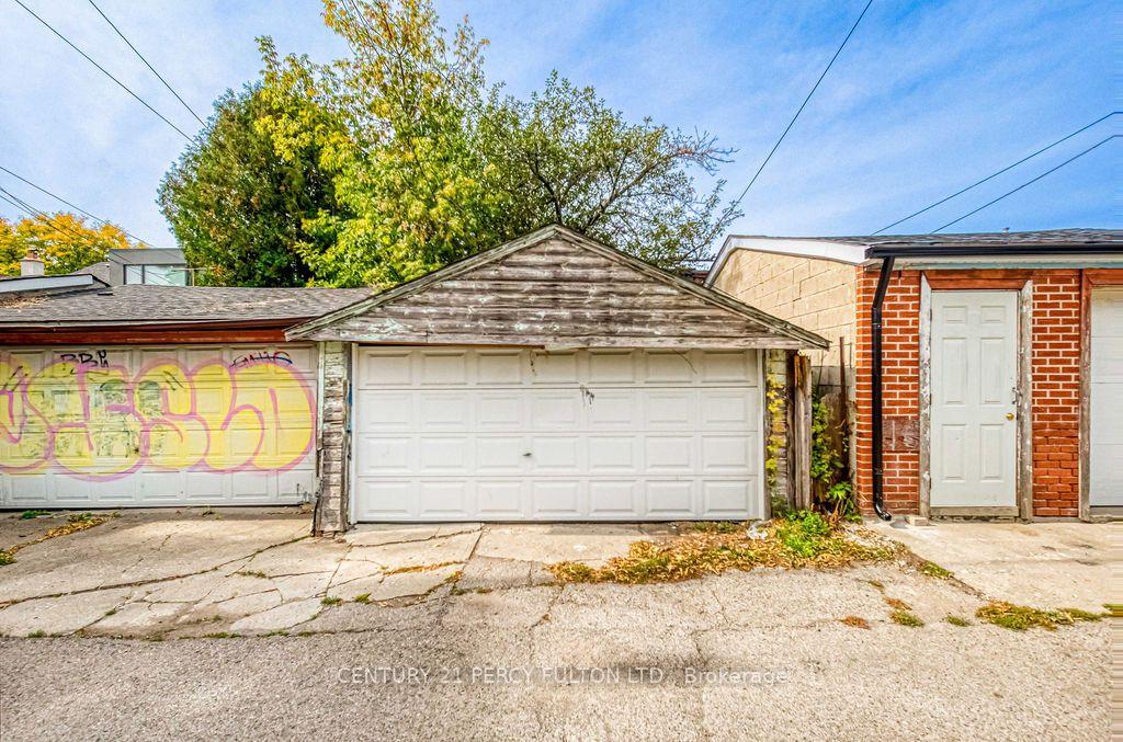 Photo 35 of 441 Delaware Avenue, Toronto, Dovercourt-Wallace Emerson-Junction — HOMEH