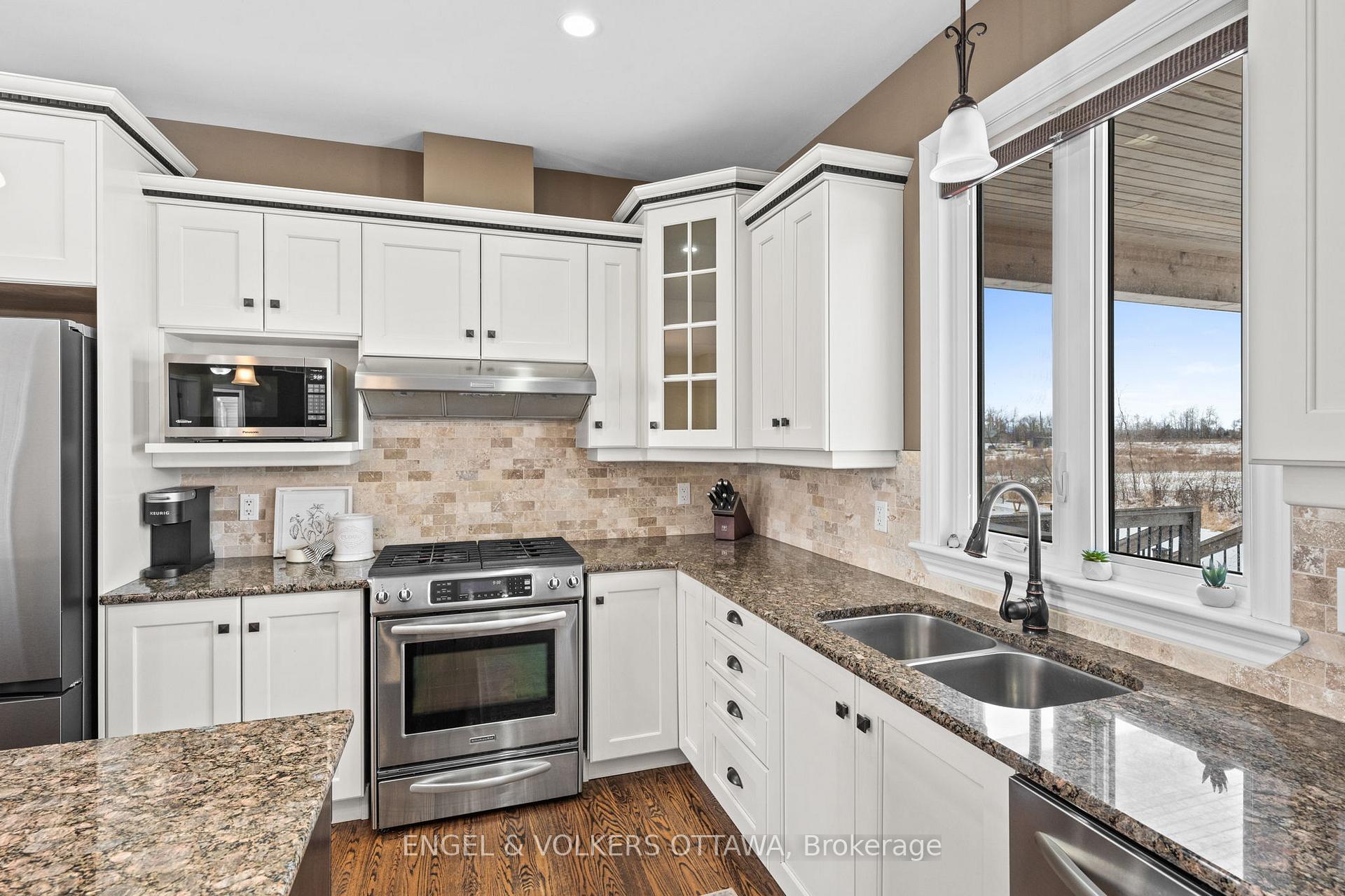 Photo 12 of 5579 Lombardy Drive, Ottawa, Osgoode — HOMEH
