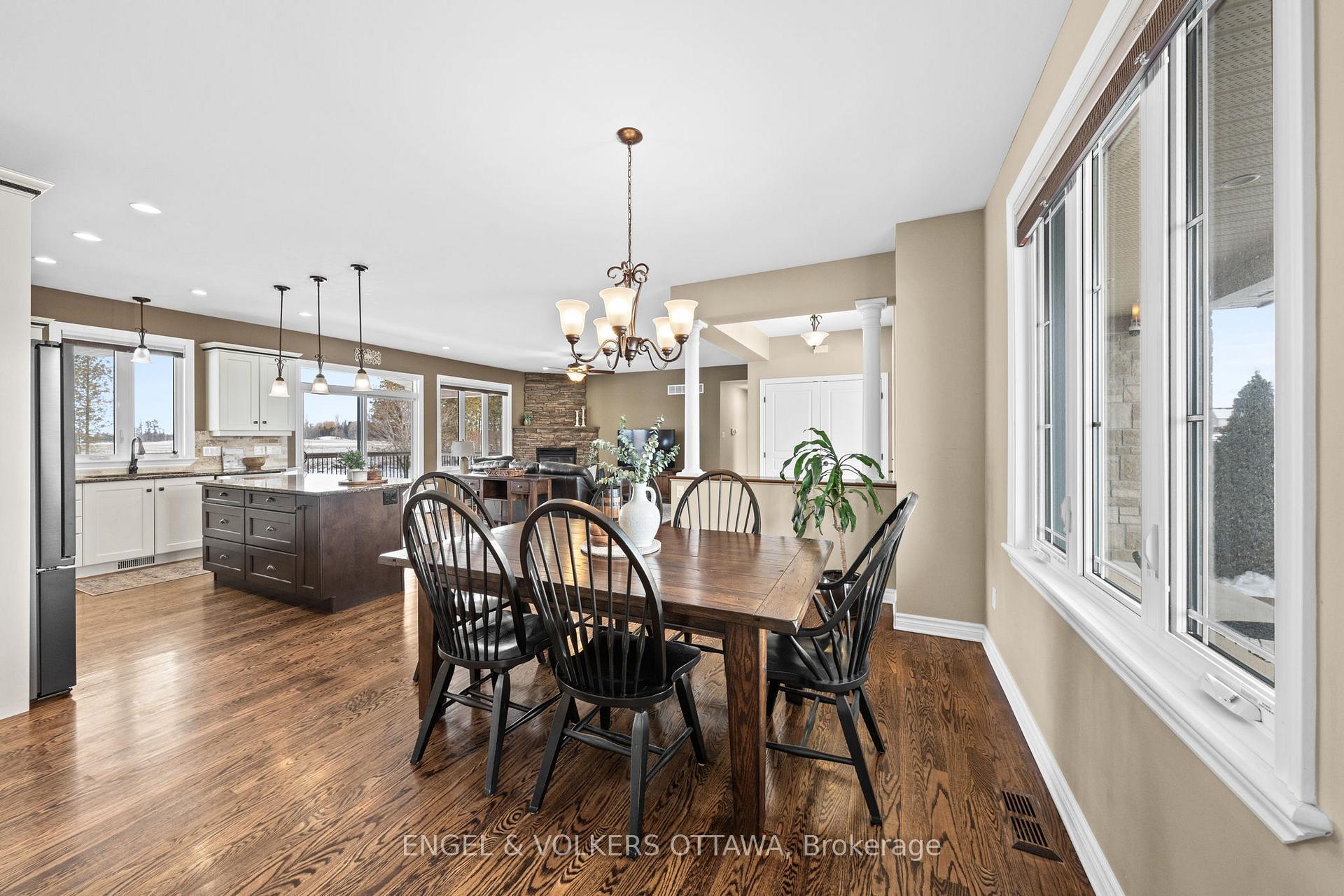 Photo 14 of 5579 Lombardy Drive, Ottawa, Osgoode — HOMEH