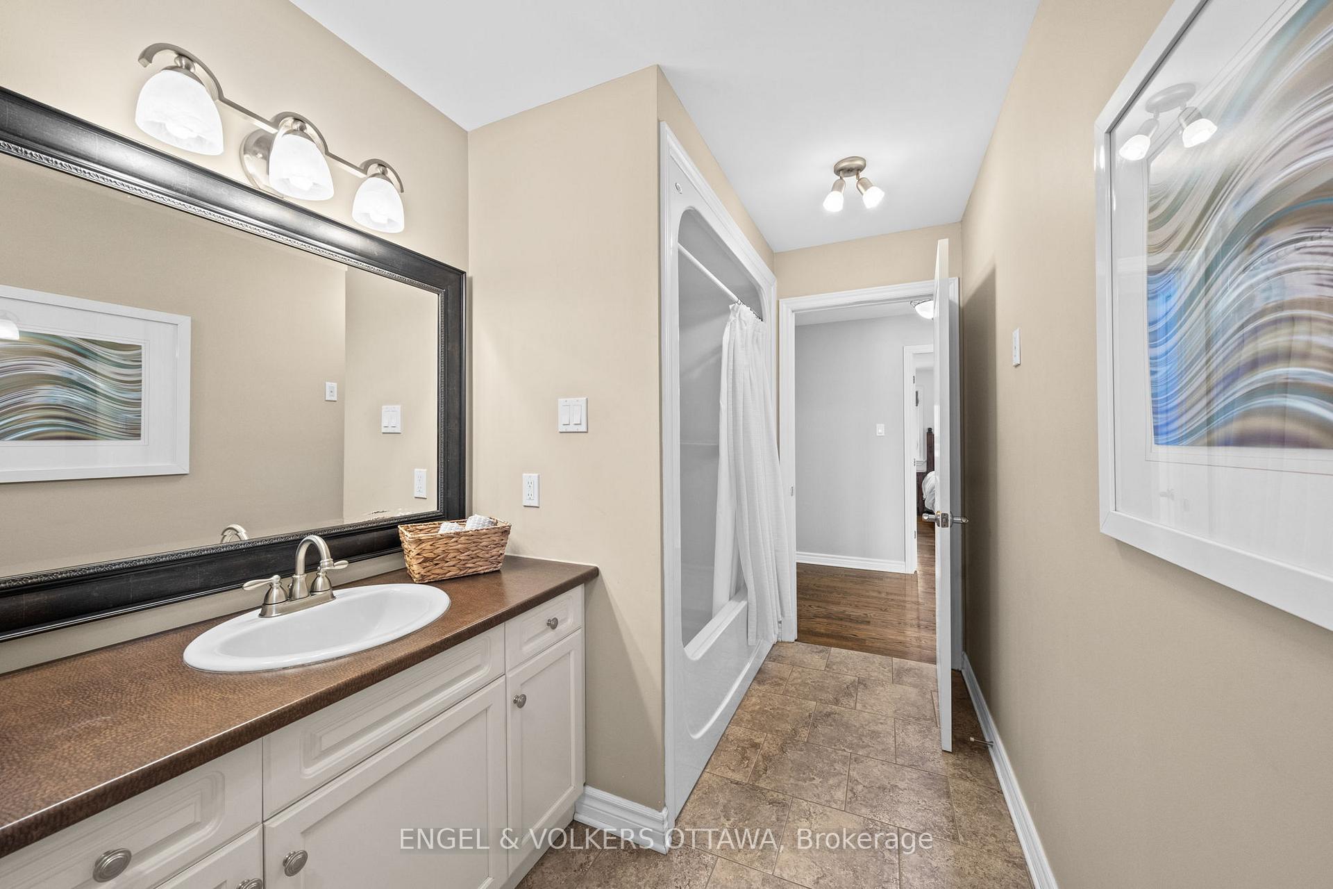 Photo 25 of 5579 Lombardy Drive, Ottawa, Osgoode — HOMEH