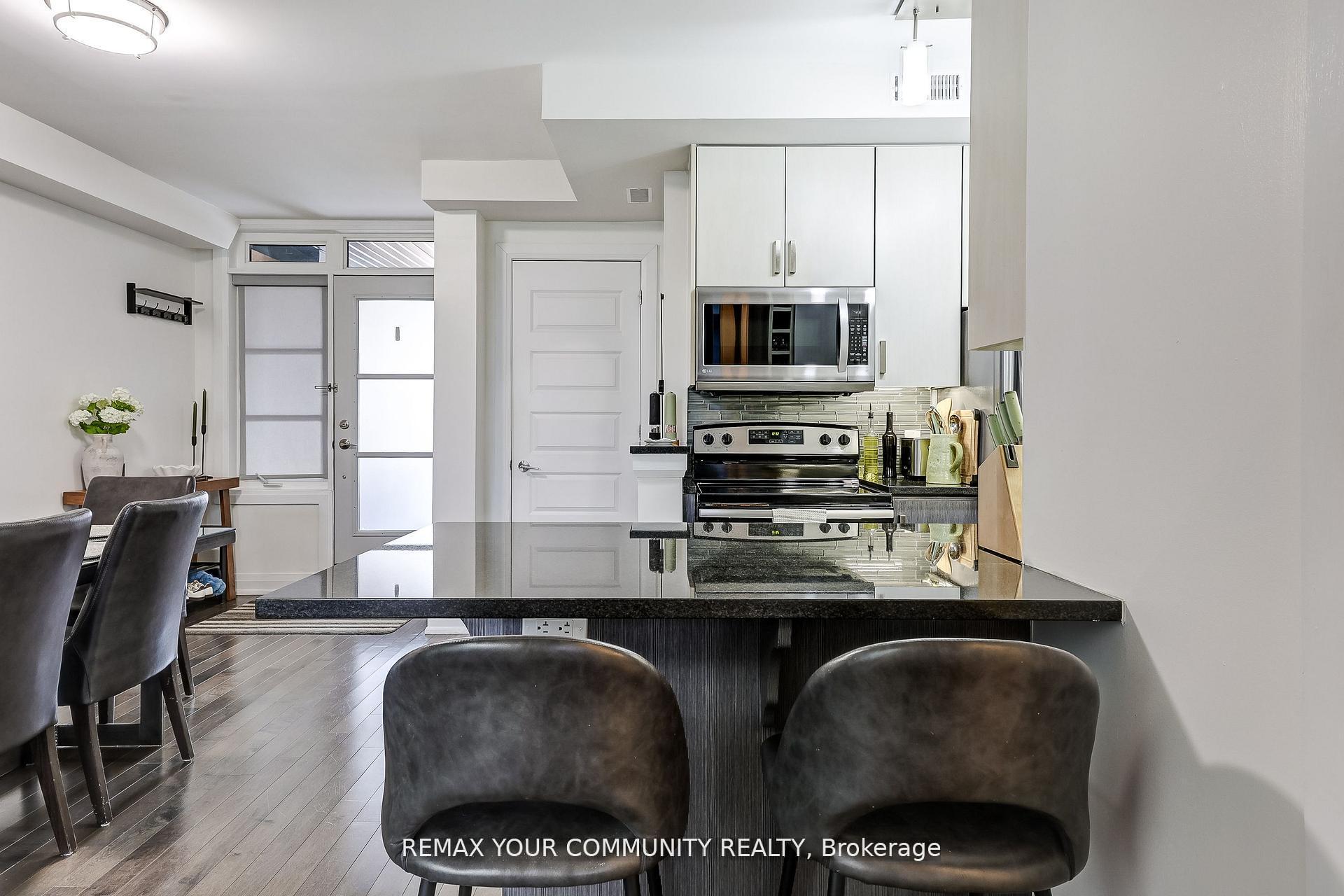Photo 12 of Unit 29, 8169 Kipling Avenue, Vaughan, West Woodbridge — HOMEH